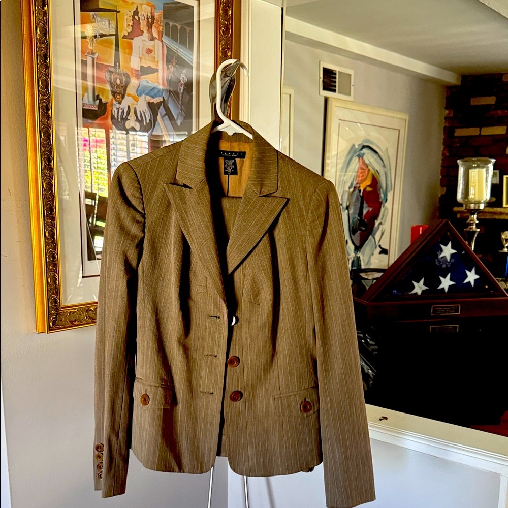 Laundry By Shelli Segal Suit